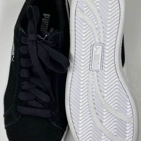 PUMA SMASH SUEDE SNEAKERS, Youth Size 4, Model 362027 01 - Picture 5 of 9